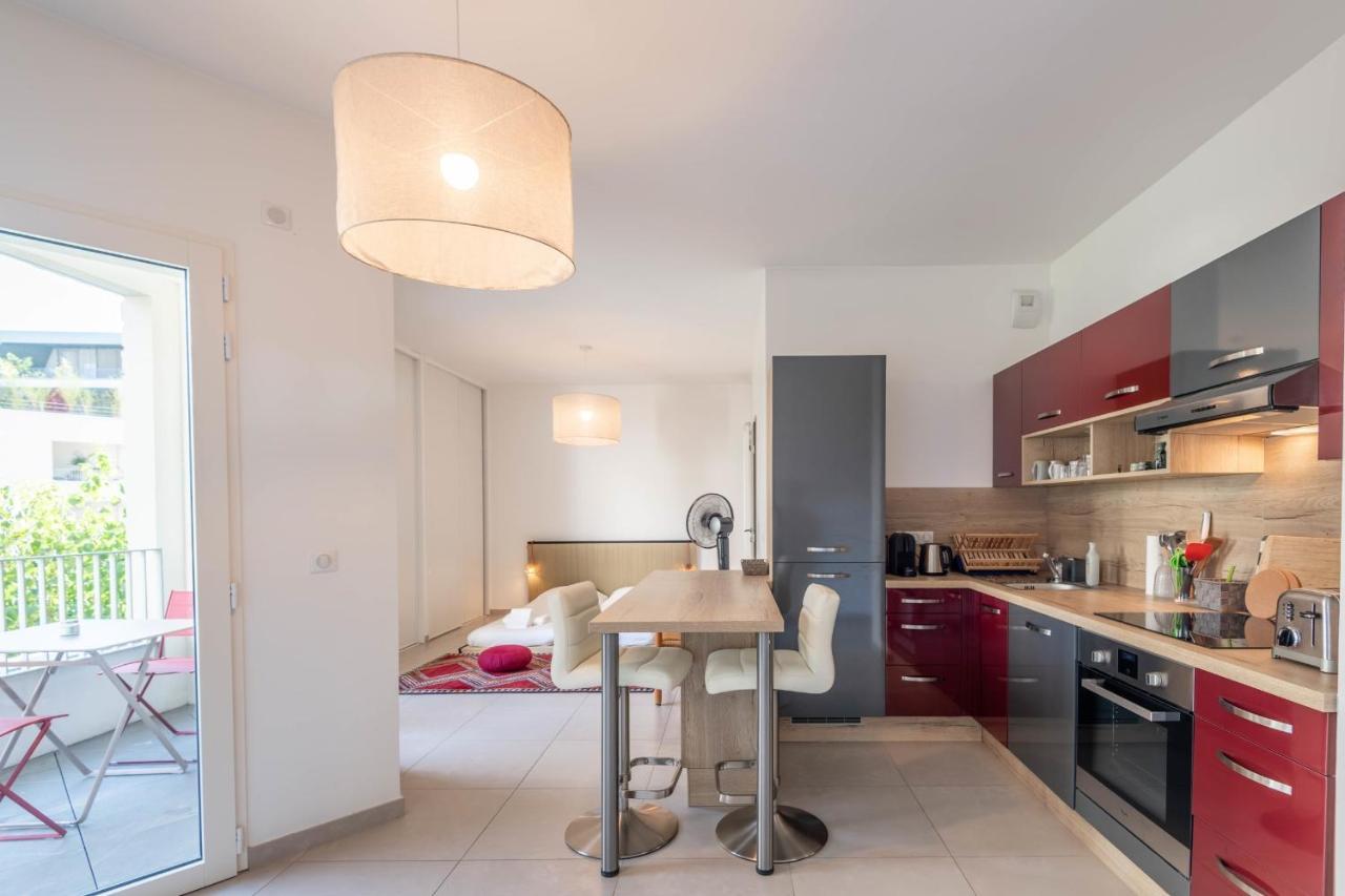 Charming Apartment With Balcony And Parking Near The Center Of אנסי מראה חיצוני תמונה