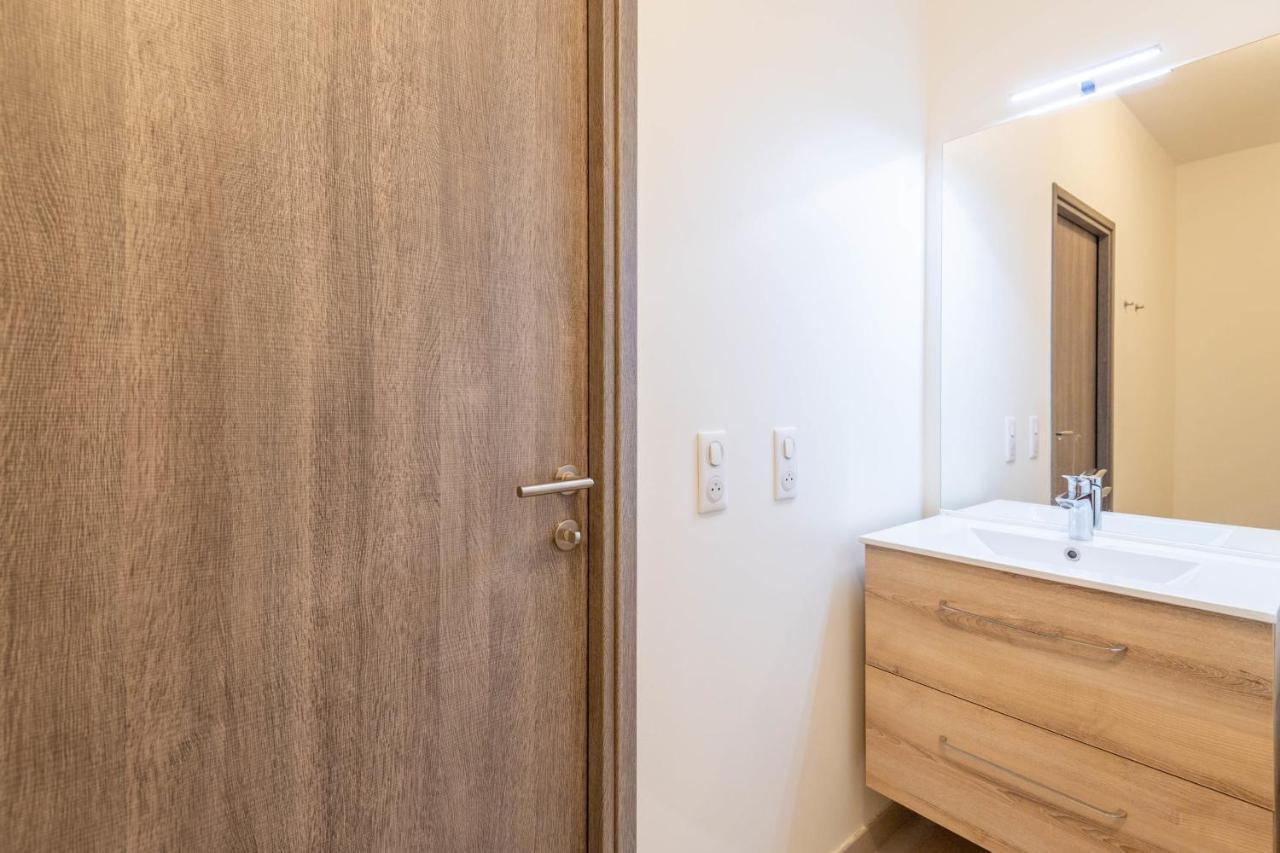 Charming Apartment With Balcony And Parking Near The Center Of אנסי מראה חיצוני תמונה